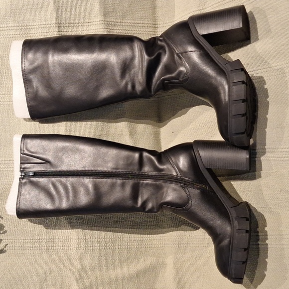 Nine West Shoes - Nine West Kani clunky black stacked heeled knee boots 9M